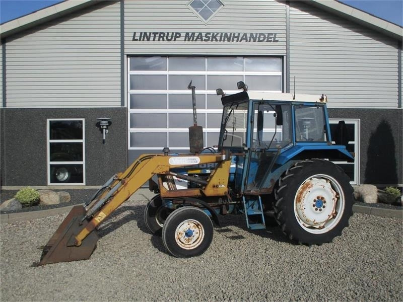 Ford 4610 Med frontlæsser - Tractor: afbeelding 1 Ford 4610 Med frontlæsser - Tractor: afbeelding 1