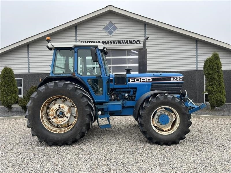 Ford 8730 nye dæk og med frontlift. En rigtig Herregår - Tractor: afbeelding 2 Ford 8730 nye dæk og med frontlift. En rigtig Herregår - Tractor: afbeelding 2