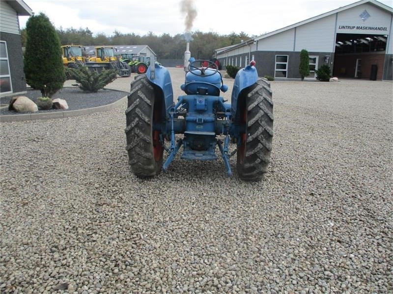 Fordson Major Diesel traktor - Tractor: afbeelding 5 Fordson Major Diesel traktor - Tractor: afbeelding 5