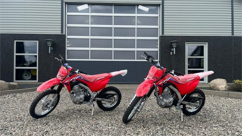 Honda CRF 125 F DEMO. Rigtig crosser med gear og kobling - Quad: afbeelding 1 Honda CRF 125 F DEMO. Rigtig crosser med gear og kobling - Quad: afbeelding 1