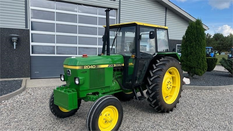 John Deere 2040 Med nye dæk hele vejen rundt - Tractor: afbeelding 2 John Deere 2040 Med nye dæk hele vejen rundt - Tractor: afbeelding 2