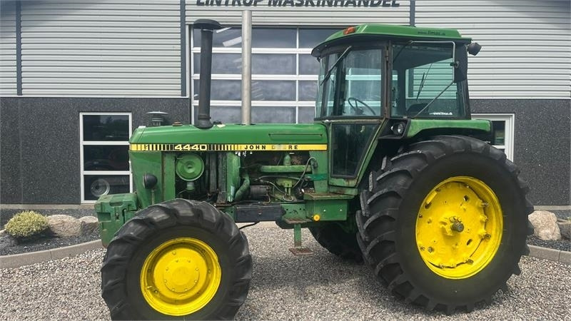 John Deere 4430 Med Powershift - Tractor: afbeelding 1 John Deere 4430 Med Powershift - Tractor: afbeelding 1