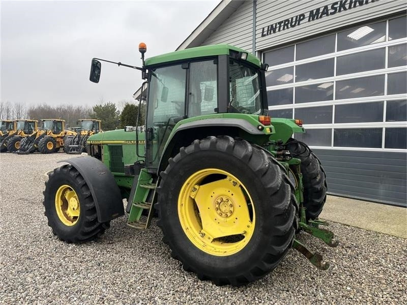 John Deere 6800 Med frontlift. - Tractor: afbeelding 3 John Deere 6800 Med frontlift. - Tractor: afbeelding 3