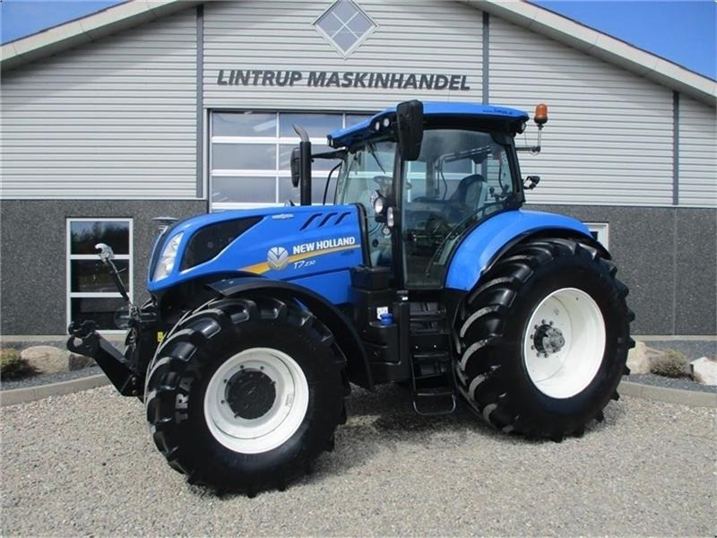 New Holland T7.230 AutoCommand, meget velholdt traktor - Tractor: afbeelding 1 New Holland T7.230 AutoCommand, meget velholdt traktor - Tractor: afbeelding 1