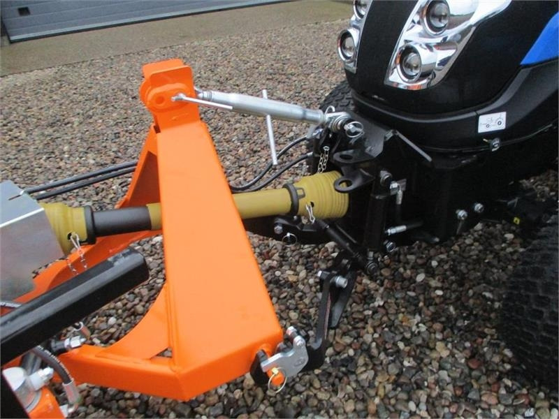 Tractor Solis 26 HST Snow Edition med frontlift, front PTO, Thyr: afbeelding 7 Tractor Solis 26 HST Snow Edition med frontlift, front PTO, Thyr: afbeelding 7