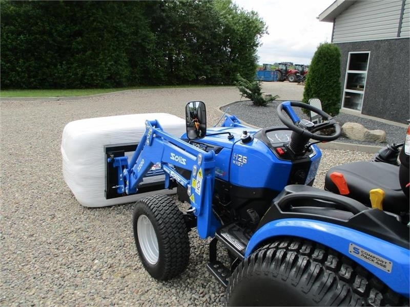 Solis 26 HST med fuldhydraulisk frontlæsser på - Mini tractor: afbeelding 2 Solis 26 HST med fuldhydraulisk frontlæsser på - Mini tractor: afbeelding 2
