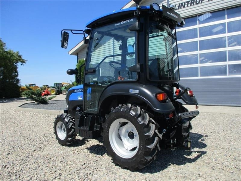 Solis 26 HST med kabine og traktorhjul - Tractor: afbeelding 2 Solis 26 HST med kabine og traktorhjul - Tractor: afbeelding 2