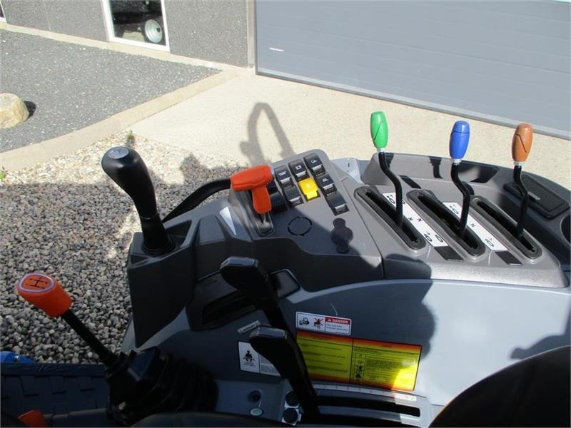 Solis 50 Med vendegear. Mulighed for leje også med forkø - Tractor: afbeelding 5 Solis 50 Med vendegear. Mulighed for leje også med forkø - Tractor: afbeelding 5