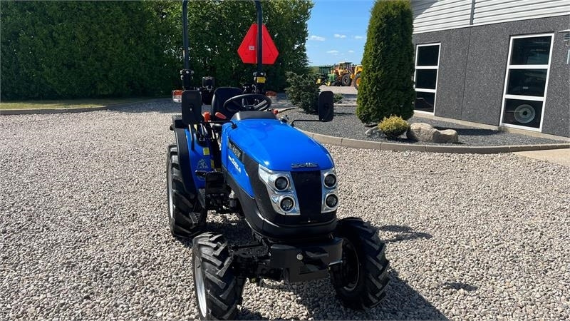 Gemeentelijke tractor Solis S26 6+2 Gearmaskine med Servostyring og brede trak: afbeelding 24