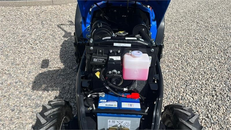 Solis S26 6+2 Gearmaskine med Servostyring og brede trak - Tractor: afbeelding 2 Solis S26 6+2 Gearmaskine med Servostyring og brede trak - Tractor: afbeelding 2
