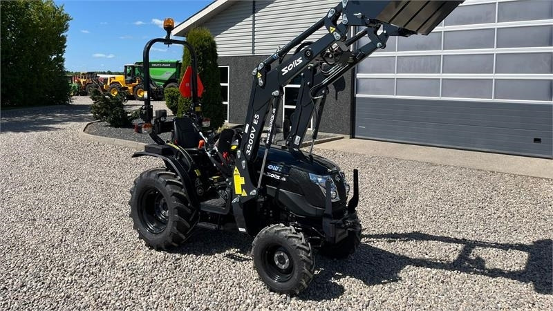 Solis S26 6+2 gearmaskine Limited Edition i sort med bre - Tractor: afbeelding 5 Solis S26 6+2 gearmaskine Limited Edition i sort med bre - Tractor: afbeelding 5