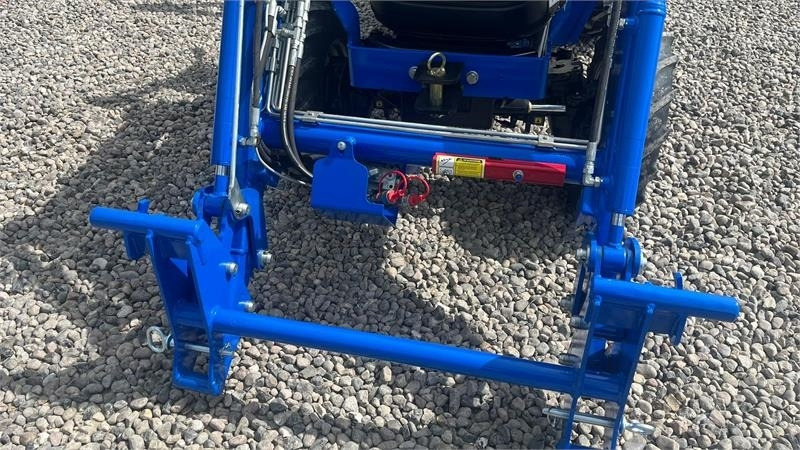 Solis S26 6+2 gearmaskine med Fuldhydraulisk frontlæsser - Gemeentelijke tractor: afbeelding 4 Solis S26 6+2 gearmaskine med Fuldhydraulisk frontlæsser - Gemeentelijke tractor: afbeelding 4