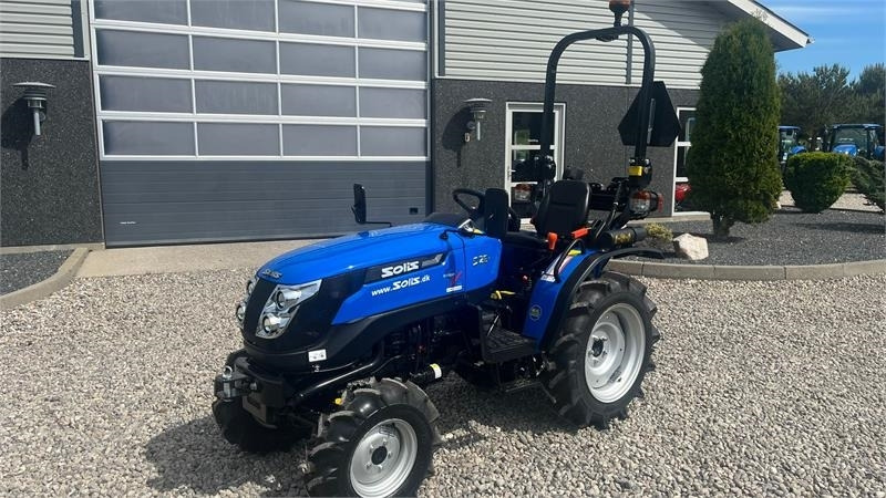 Solis S26 6+2 gearmaskine med servostyring - Tractor: afbeelding 2 Solis S26 6+2 gearmaskine med servostyring - Tractor: afbeelding 2