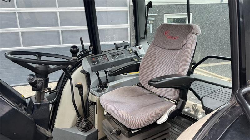 Valmet 6300 Evt. med tvillinghjul hele vejen rundt - Tractor: afbeelding 5 Valmet 6300 Evt. med tvillinghjul hele vejen rundt - Tractor: afbeelding 5