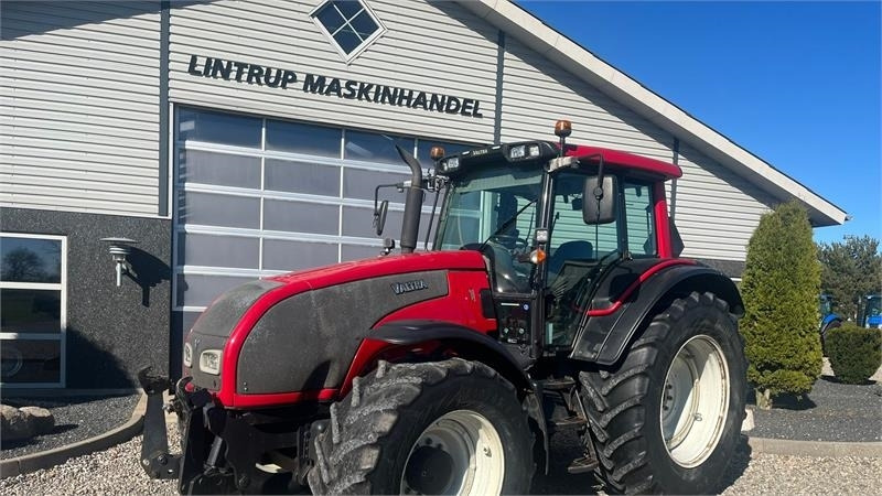 Valtra T171 Frontlift og fuld affjedring - Tractor: afbeelding 2 Valtra T171 Frontlift og fuld affjedring - Tractor: afbeelding 2