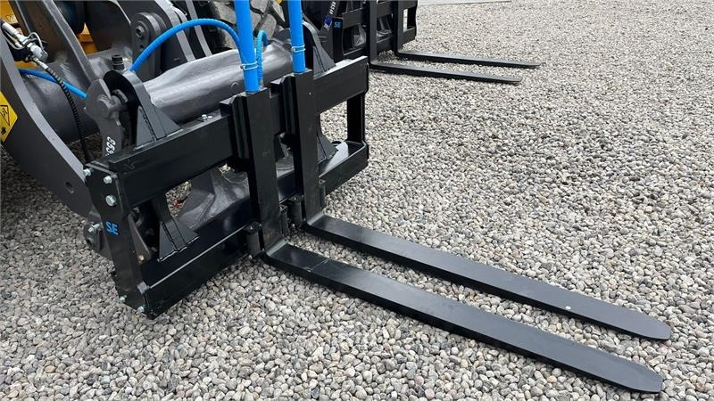 Volvo Pallegafler Hydraulisk 5Tons pallegafler med Volvo - Wiellader: afbeelding 3 Volvo Pallegafler Hydraulisk 5Tons pallegafler med Volvo - Wiellader: afbeelding 3