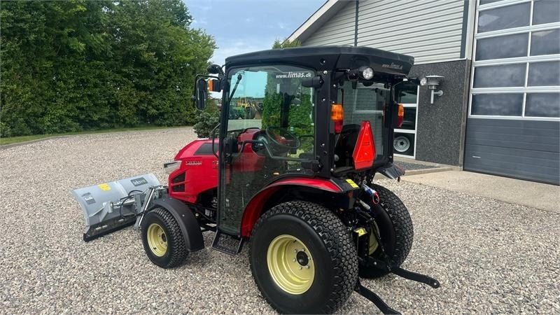Yanmar YT 235H 4WD Snow Edition med sneplov og spreder - Gemeentelijke tractor: afbeelding 3 Yanmar YT 235H 4WD Snow Edition med sneplov og spreder - Gemeentelijke tractor: afbeelding 3