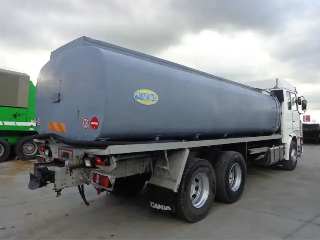 Scania R143-470 V8 Scania R143HL .470 6X2 Diesel/OIL Tank - Tankwagen: afbeelding 5 Scania R143-470 V8 Scania R143HL .470 6X2 Diesel/OIL Tank - Tankwagen: afbeelding 5