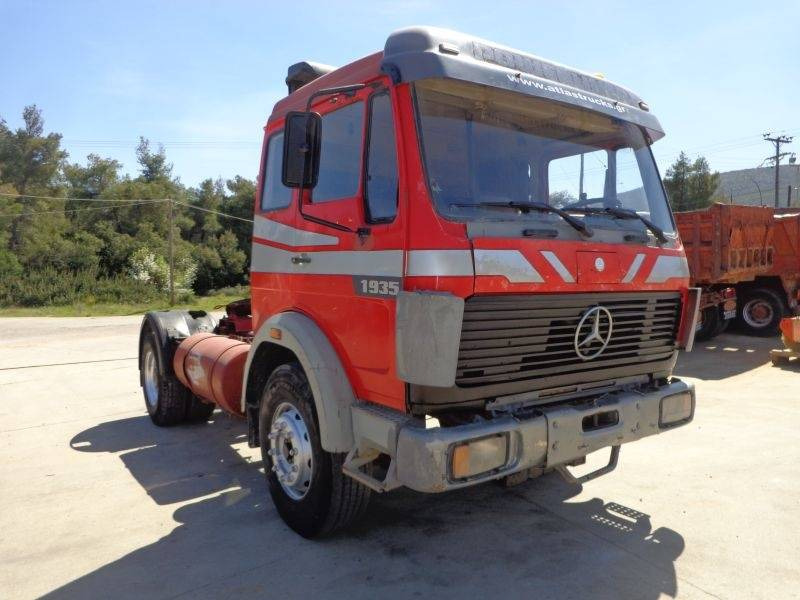 Mercedes-Benz LS Mercedes Benz 19324X2 Truck Head - Trekker: afbeelding 2 Mercedes-Benz LS Mercedes Benz 19324X2 Truck Head - Trekker: afbeelding 2