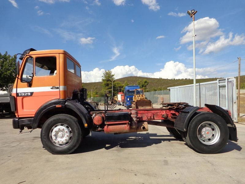Mercedes-Benz NG Mercedes Benz 1929K 4X2 - Trekker: afbeelding 3 Mercedes-Benz NG Mercedes Benz 1929K 4X2 - Trekker: afbeelding 3