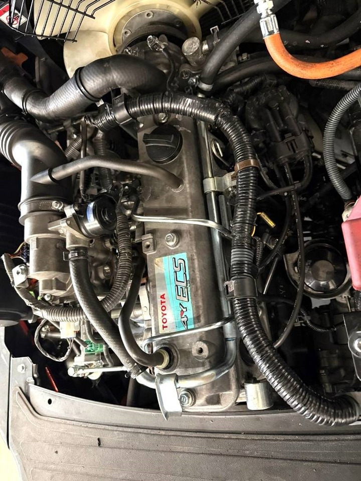 Toyota 10913 - 02-8FGJF35 - LPG heftruck: afbeelding 5 Toyota 10913 - 02-8FGJF35 - LPG heftruck: afbeelding 5