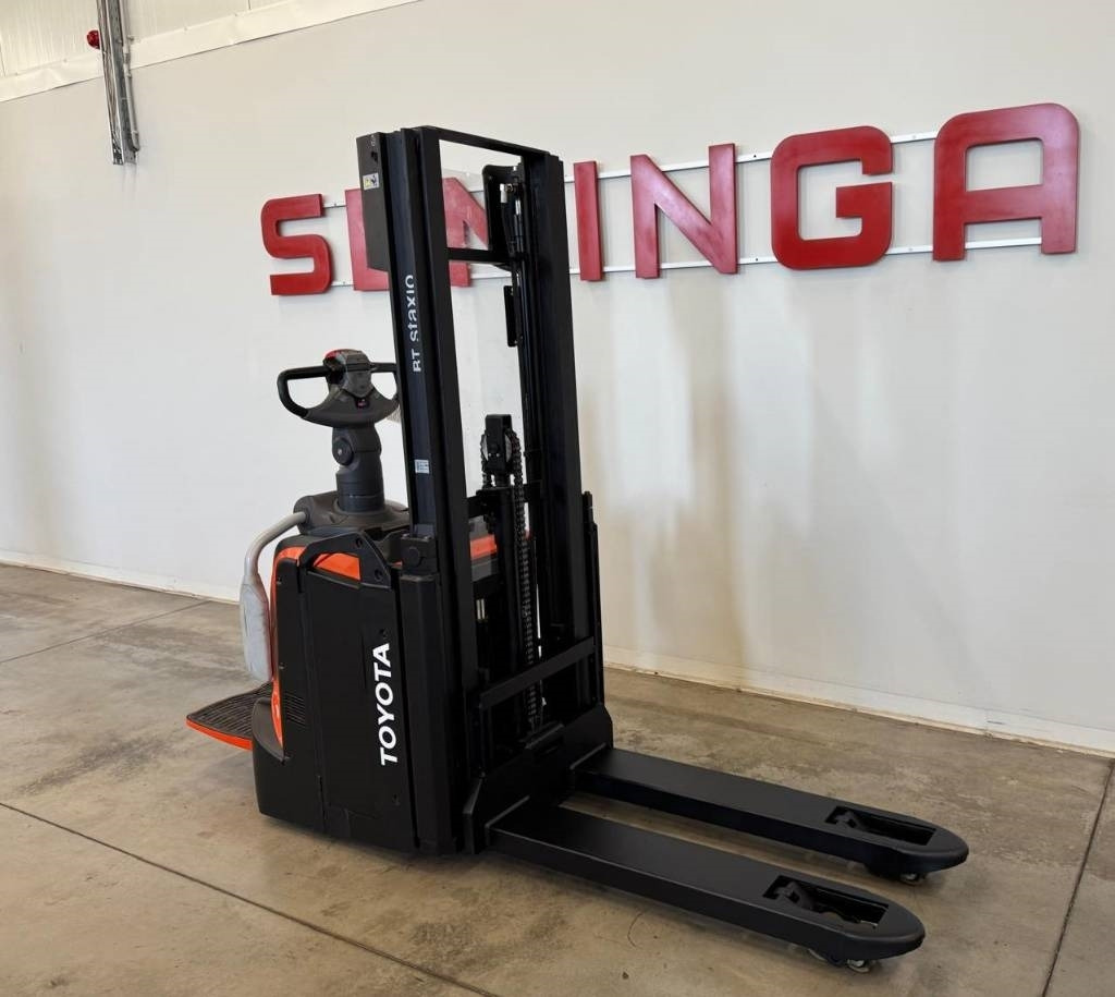 Toyota 10918 SPE120L - Stapelaar: afbeelding 3 Toyota 10918 SPE120L - Stapelaar: afbeelding 3