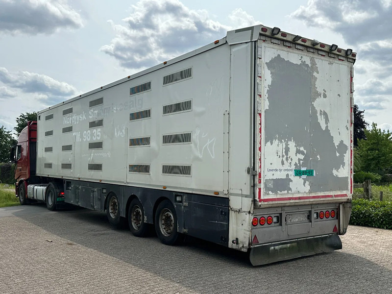 Berdex NO BERDEX HMK 4 stock livestock trailer SPF - Veewagen oplegger: afbeelding 4 Berdex NO BERDEX HMK 4 stock livestock trailer SPF - Veewagen oplegger: afbeelding 4