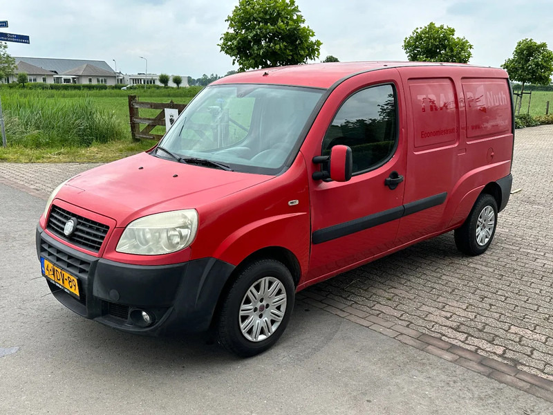 Fiat Doblò 1.9 JTD LANG Airco/Klima schuifdeur EXPORT! - Kleine bestelwagen: afbeelding 3 Fiat Doblò 1.9 JTD LANG Airco/Klima schuifdeur EXPORT! - Kleine bestelwagen: afbeelding 3