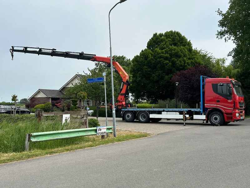 Iveco Stralis 420 !KRAAN/CRANE/GRUE/ Palfinger 42TM!! RADIO REMOTE!! EURO 6!!NL truck! - Kraanwagen: afbeelding 4 Iveco Stralis 420 !KRAAN/CRANE/GRUE/ Palfinger 42TM!! RADIO REMOTE!! EURO 6!!NL truck! - Kraanwagen: afbeelding 4