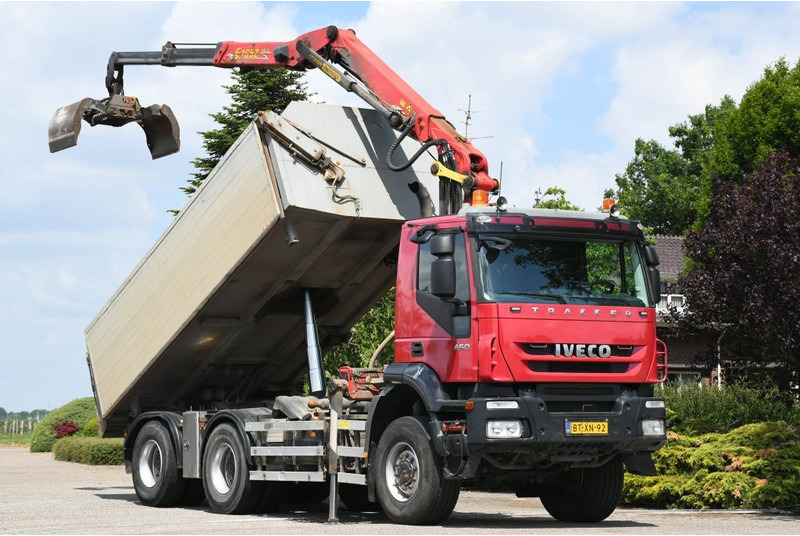 Iveco TRAKKER 450ps !!Z-KRAAN!!RADIO REMOTE!!3 SIDED TIPPER!!EURO5!! 10MM CHASSIS LIBIA!! - Kipper vrachtwagen, Kraanwagen: afbeelding 2 Iveco TRAKKER 450ps !!Z-KRAAN!!RADIO REMOTE!!3 SIDED TIPPER!!EURO5!! 10MM CHASSIS LIBIA!! - Kipper vrachtwagen, Kraanwagen: afbeelding 2
