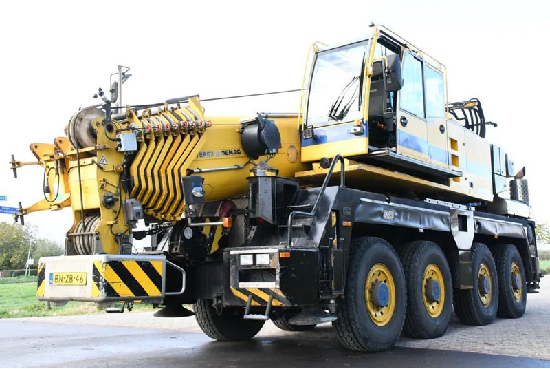 Terex-Demag AC60 CITY CLASS! Double cab!!8X8!! - Alle terrein kraan: afbeelding 4 Terex-Demag AC60 CITY CLASS! Double cab!!8X8!! - Alle terrein kraan: afbeelding 4