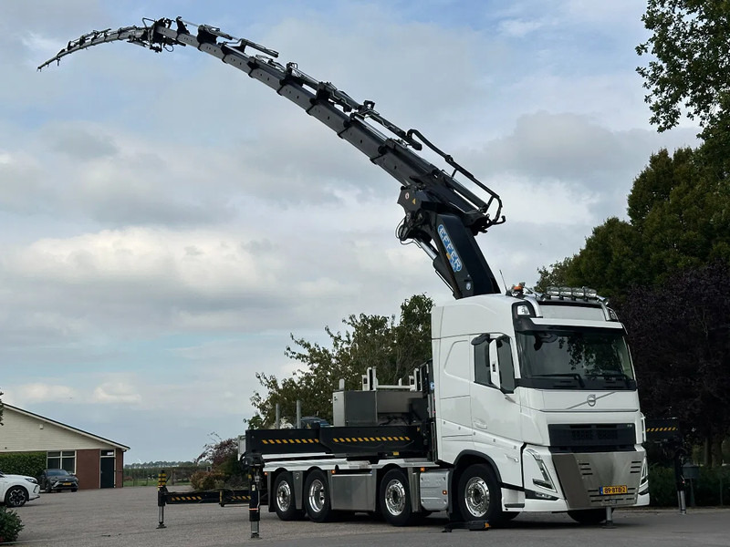 Volvo FH 550 TRUCK/TRACTOR! EFFER 140tm!!!!44dkm!!JIB/LIER/WINCH!!TOP!!ROOF/DACH/MONTAGE!!MANUTENTION!! CRANE!!GRUE!! - Trekker: afbeelding 1 Volvo FH 550 TRUCK/TRACTOR! EFFER 140tm!!!!44dkm!!JIB/LIER/WINCH!!TOP!!ROOF/DACH/MONTAGE!!MANUTENTION!! CRANE!!GRUE!! - Trekker: afbeelding 1