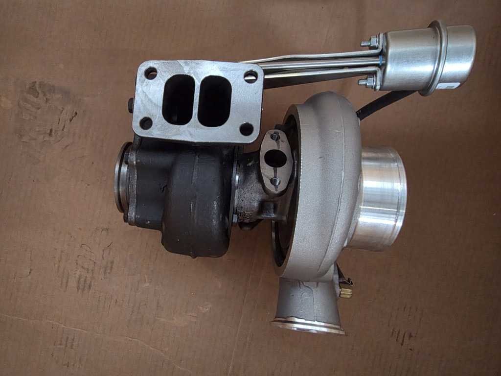 Case 504380015 - Turbolader voor Bouwmachine: afbeelding 5 Case 504380015 - Turbolader voor Bouwmachine: afbeelding 5