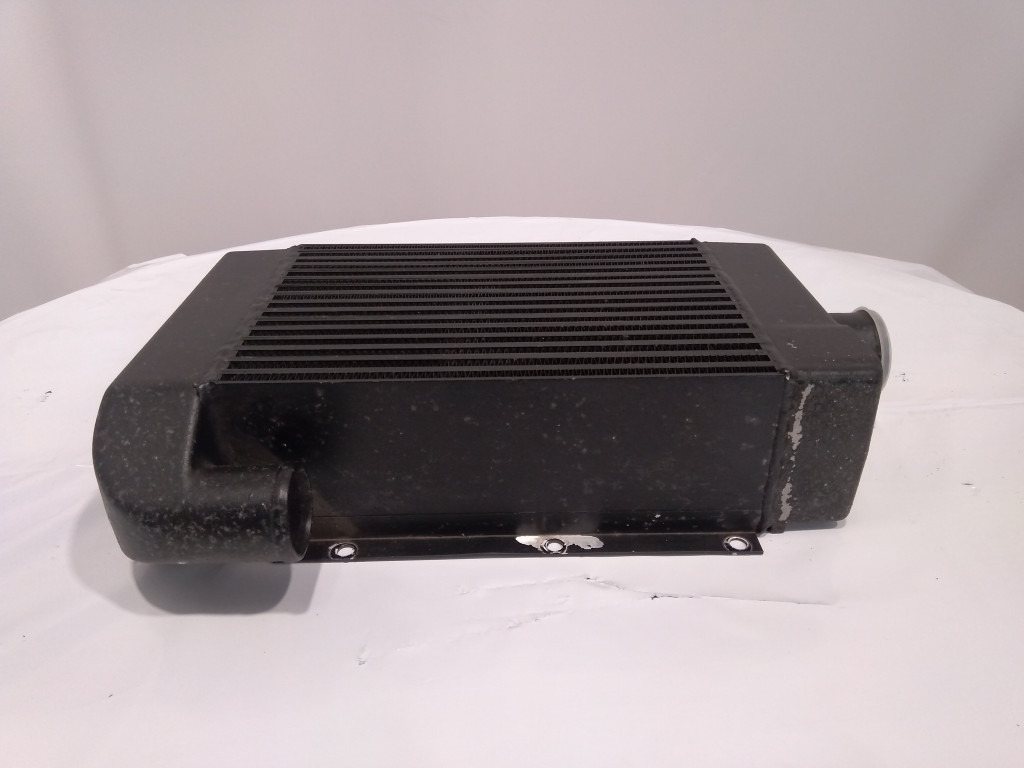 Case 6914940 - Intercooler voor Bouwmachine: afbeelding 3 Case 6914940 - Intercooler voor Bouwmachine: afbeelding 3