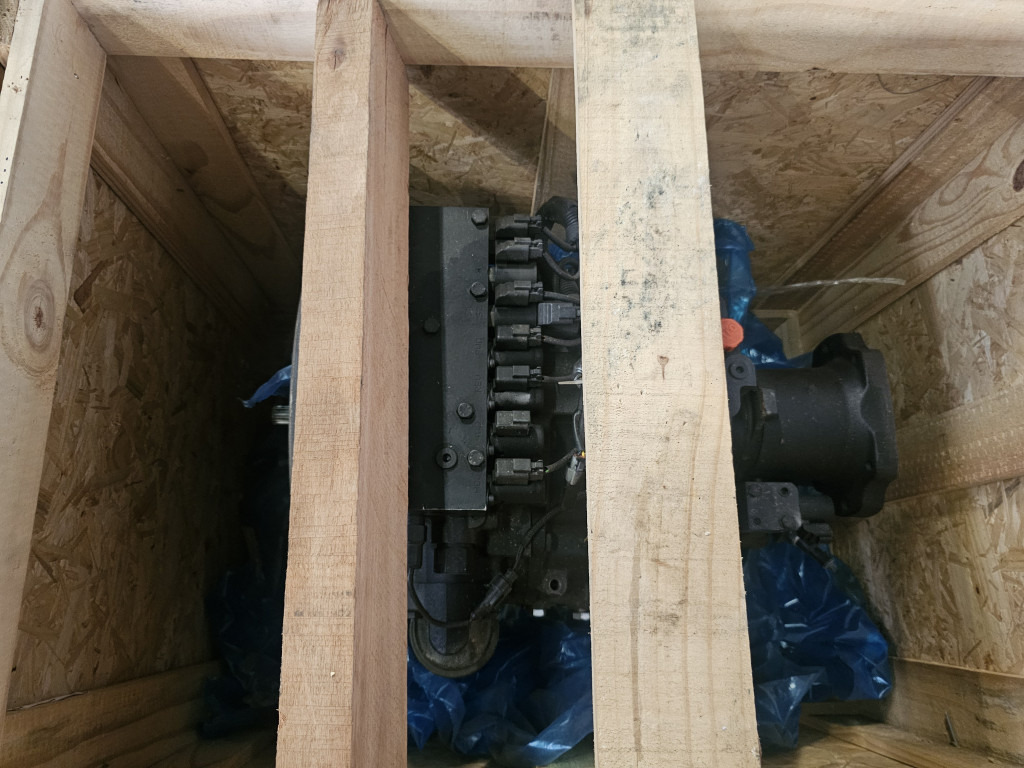 Case 84327511 - 84327511R - Versnellingsbak voor Bouwmachine: afbeelding 2 Case 84327511 - 84327511R - Versnellingsbak voor Bouwmachine: afbeelding 2