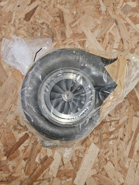 Case 84593946R - 8981922133 - Turbolader voor Bouwmachine: afbeelding 1 Case 84593946R - 8981922133 - Turbolader voor Bouwmachine: afbeelding 1