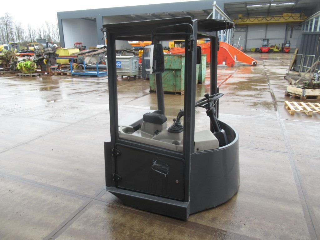 Case 87681392 - - Cabine voor Bouwmachine: afbeelding 1 Case 87681392 - - Cabine voor Bouwmachine: afbeelding 1
