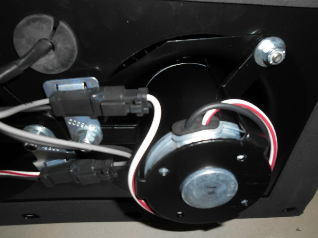 Caterpillar 3085073 - 3106058 - Verwarming/ Ventilatie voor Bouwmachine: afbeelding 4 Caterpillar 3085073 - 3106058 - Verwarming/ Ventilatie voor Bouwmachine: afbeelding 4