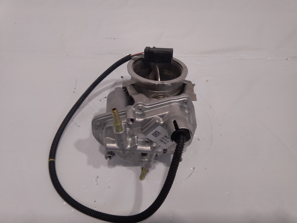 Caterpillar 3905195 - Geluiddemper/ Uitlaatsysteem voor Bouwmachine: afbeelding 2 Caterpillar 3905195 - Geluiddemper/ Uitlaatsysteem voor Bouwmachine: afbeelding 2