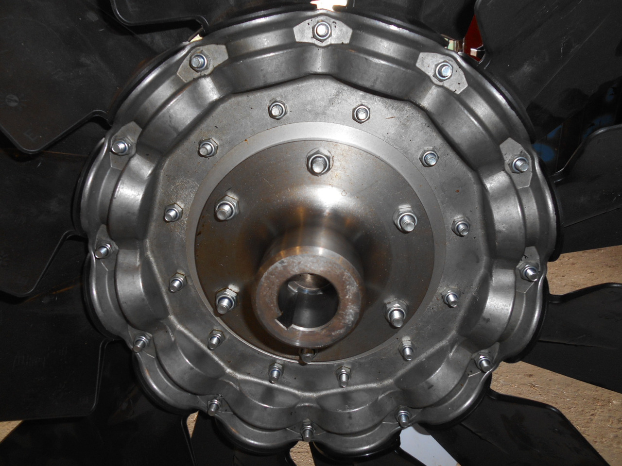 Caterpillar 5348410 - 2101350 - Ventilator voor Bouwmachine: afbeelding 3 Caterpillar 5348410 - 2101350 - Ventilator voor Bouwmachine: afbeelding 3