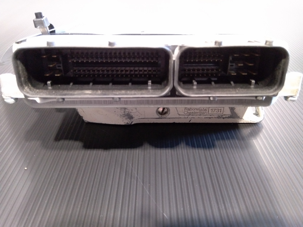 Hitachi 4644257 - ECU voor Bouwmachine: afbeelding 4 Hitachi 4644257 - ECU voor Bouwmachine: afbeelding 4