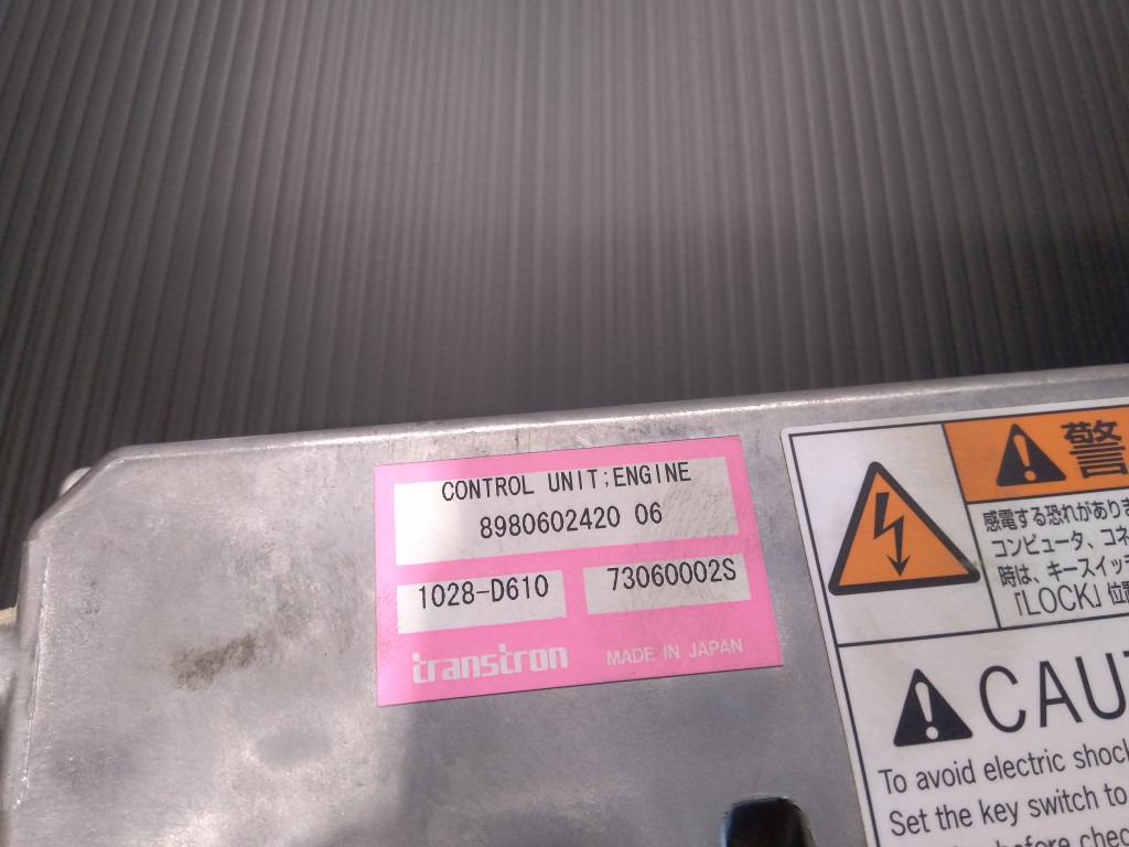 Hitachi 4644257 - ECU voor Bouwmachine: afbeelding 3 Hitachi 4644257 - ECU voor Bouwmachine: afbeelding 3