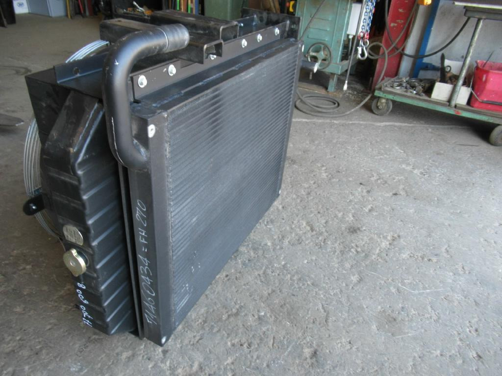 Hitachi 9040-501-1000 - - Oliekoeler voor Bouwmachine: afbeelding 2 Hitachi 9040-501-1000 - - Oliekoeler voor Bouwmachine: afbeelding 2