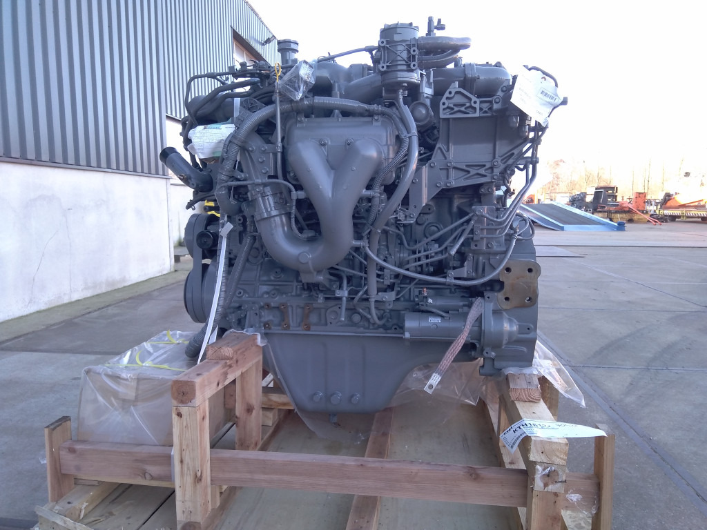 Isuzu 6UZ1XBSS-01 - KTH16141 - Motor voor Bouwmachine: afbeelding 1 Isuzu 6UZ1XBSS-01 - KTH16141 - Motor voor Bouwmachine: afbeelding 1