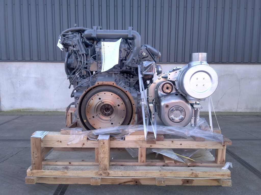 Isuzu 6UZ1XBSS-01 - KTH17320 - Motor voor Bouwmachine: afbeelding 2 Isuzu 6UZ1XBSS-01 - KTH17320 - Motor voor Bouwmachine: afbeelding 2