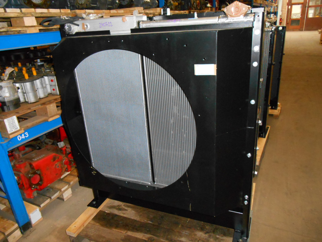 Kobelco LS05P00039F1 - Radiateur voor Bouwmachine: afbeelding 5 Kobelco LS05P00039F1 - Radiateur voor Bouwmachine: afbeelding 5