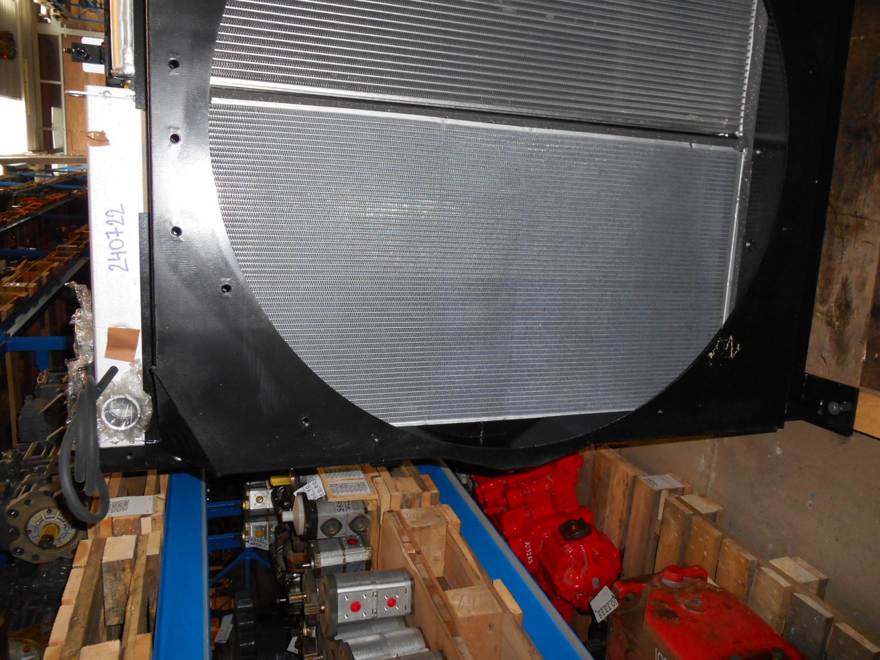Kobelco LS05P00039F1 - Radiateur voor Bouwmachine: afbeelding 1 Kobelco LS05P00039F1 - Radiateur voor Bouwmachine: afbeelding 1