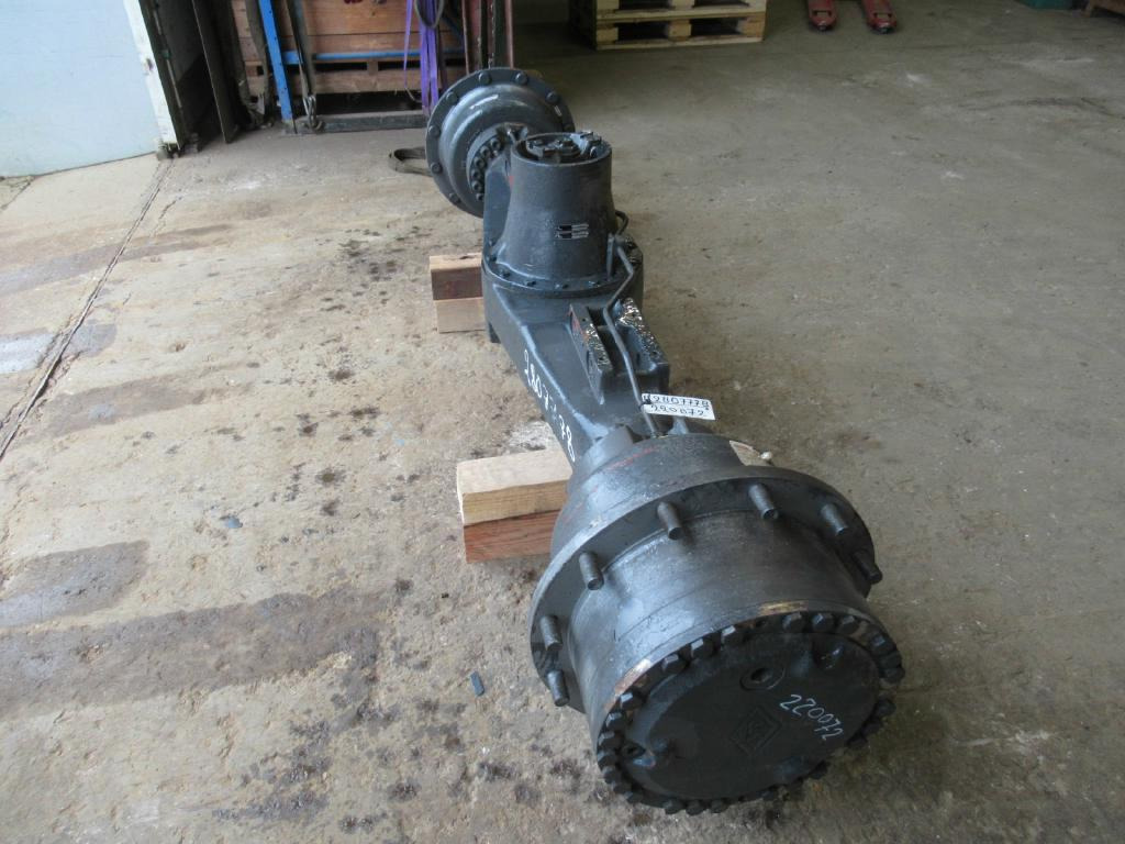 New Holland 2807778 - Achterass voor Bouwmachine: afbeelding 2 New Holland 2807778 - Achterass voor Bouwmachine: afbeelding 2