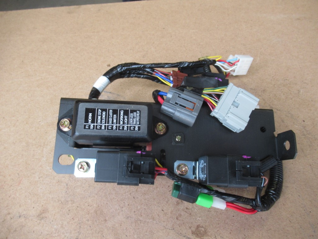 New Holland 72956734 - - Zekeringkast voor Bouwmachine: afbeelding 1 New Holland 72956734 - - Zekeringkast voor Bouwmachine: afbeelding 1