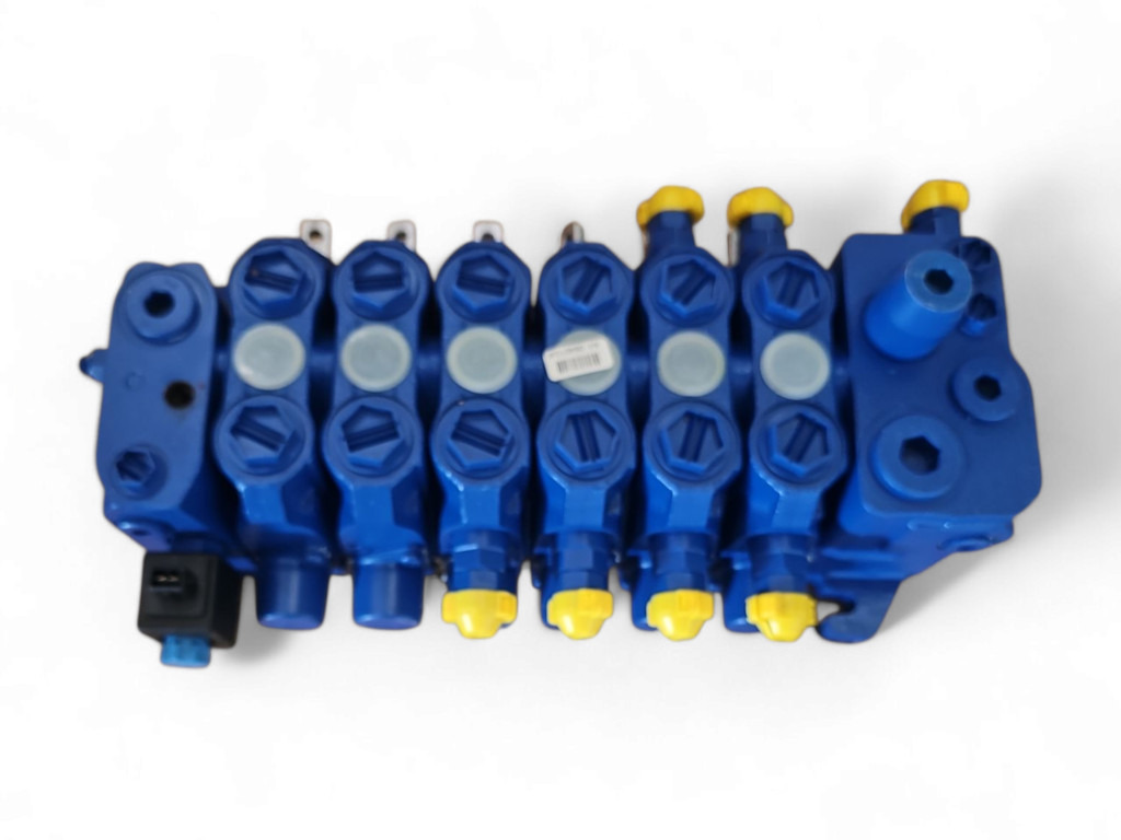 New Holland 85824221 - Hydraulische klep voor Bouwmachine: afbeelding 3 New Holland 85824221 - Hydraulische klep voor Bouwmachine: afbeelding 3